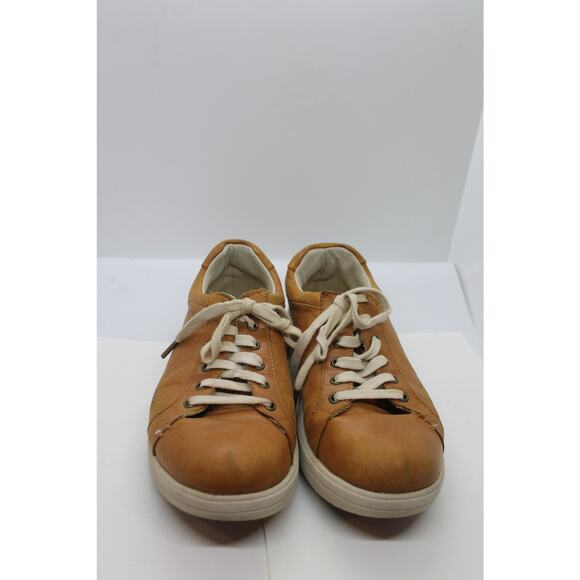 Strive Women's Brown Leather Dakota Lace Up Sneaker sz 7.5 US - Picture 3 of 5